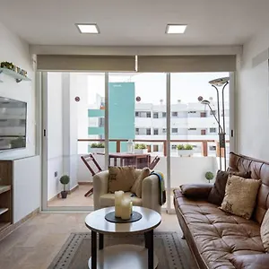 https://central-and-renovated.in-canary-islands.com