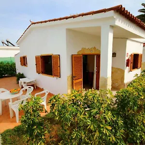 https://precioso-bungalow-11.in-canary-islands.com